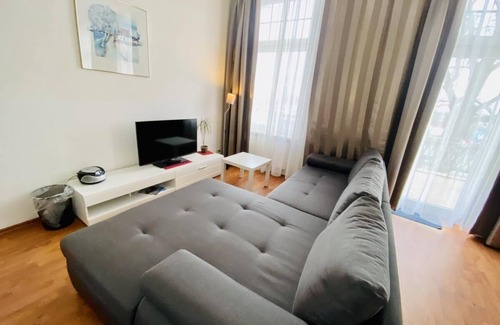 Warnemuende Apartment | Double room Humidor, directly on the Alter Strom