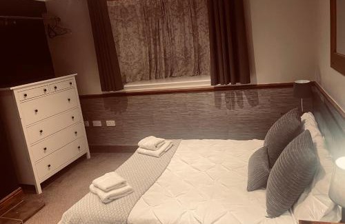 Thorpe Satchville House | Double room in Leicester - free parking coffee tea