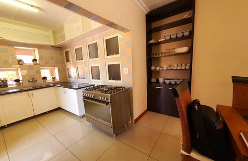 Mahikeng House | Double Room in one of the select guesthouses in Mahikeng