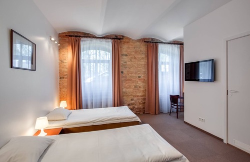 Zemgale Suburb House | Double Room in retro Hotel "Janne"