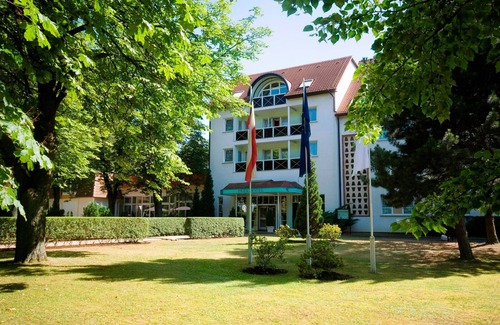 Plau am See House | Double room in the Park Chalet - Parkhotel Klüschenberg