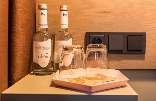 Kriegshaber House | Double room Mehr im Augenblick - Hotel einsmehr