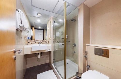 Abu Shagara Apartment | Double Room Near Abu Shagara Park by E R
