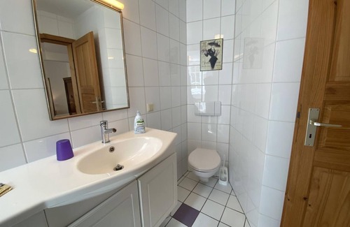 Neuleiningen Bed & Breakfast | Double room New York with French balcony Bed - Felsenmühle Neuleiningen