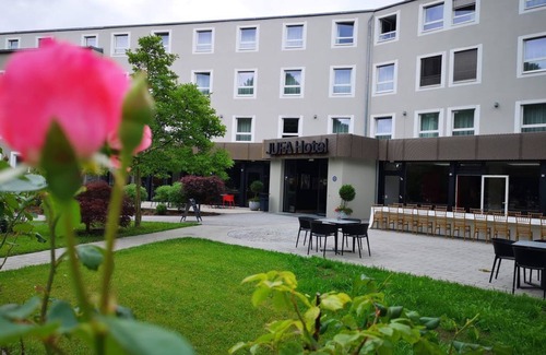 Nonntal House | Double Room Plus - JUFA Hotel Salzburg City*