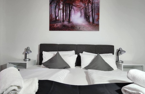 Rastatt Bed & Breakfast | Double room-Private Bathroom