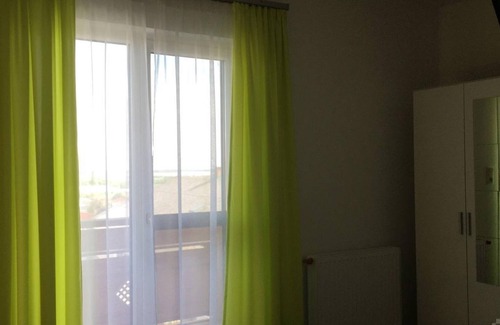 Neusiedl am See Apartment | Double room, shower, WC, balcony - Pension Seeblick Latzko