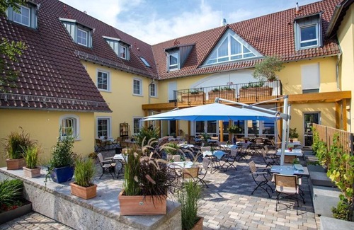 Mainz-Bingen House | Double Room, Shower, Toilet - Das Crass: Wein-Wirtschaft-Hotel