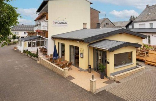 Morz House | Double room shower/WC, balcony - Hotel Zum Mühlental