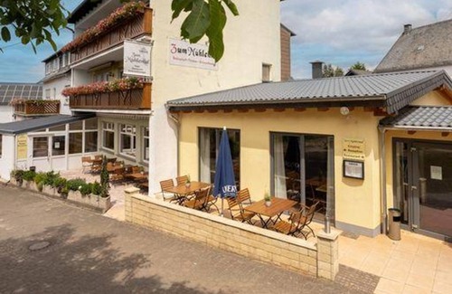 Morz House | Double room shower/WC, balcony - Hotel Zum Mühlental