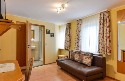 Starnberg House | Double room shower/WC - Gasthof Zur Sonne