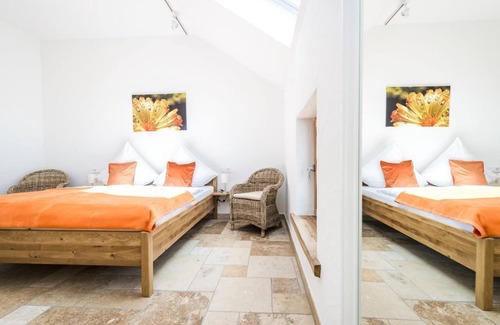 Altland Other | Double room - Shower, WC - Hofgut Dösterhof - Hotel room