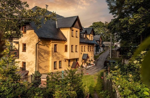 Seiffen Apartment | Double room - Spielzeughof Seiffen - Pension