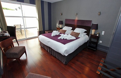 Plumergat House | Double room-Superior-Private Bathroom-Terrace-Vue sur jardin