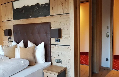 Zirl House | Double room superior - Hotel Tyrolis