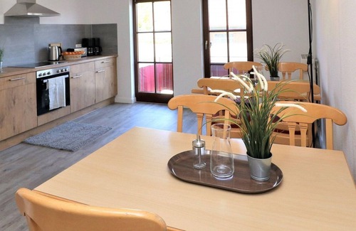Ostseebad Wustrow Apartment | Double room with balcony directly at the harbor of Wustrow