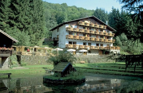 Kopp House | Double room with balcony shower/WC - Wolffhotel-Outdoorhotel-Restaurant