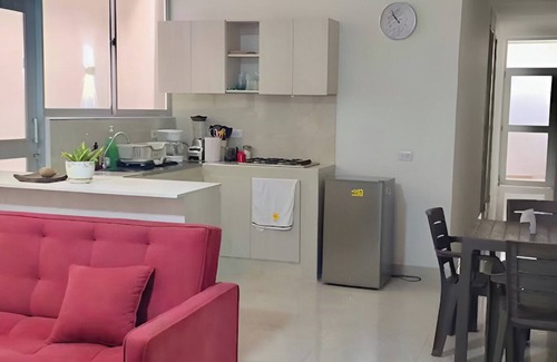 Barranquilla Apartment | Double room with balcony 300 mts from the river boardwalk