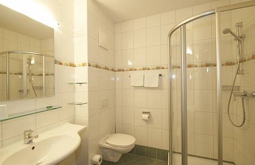 Sankt Michael im Lungau Other | Double room with shower, WC - Blasiwirt, Landgut