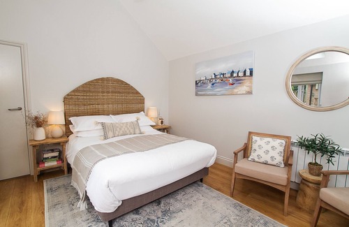Chedington House | Double Room with Shower