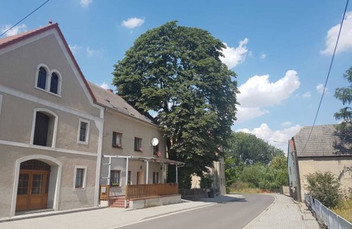 Fichtenberg Cottage | Double room Zum Hirsch online - *Pension HofGut Streubel