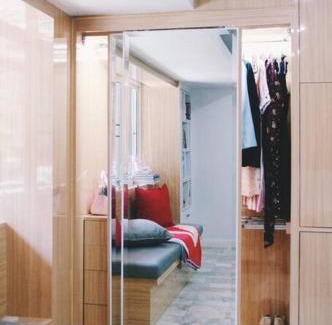 Din Daeng Apartment | Double Studio, Private Bath, Shared Kitchen with Local Family by Pillows & Purrs