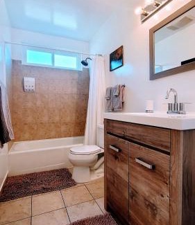 North of Wilshire Apartment | Double Suite Santa Monica - Free Parking
