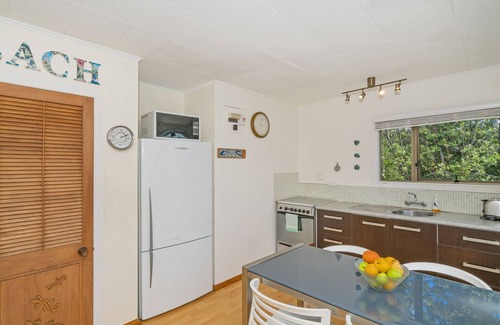 Opito Bay House | Double the Beach - Opito Bay Holiday Home