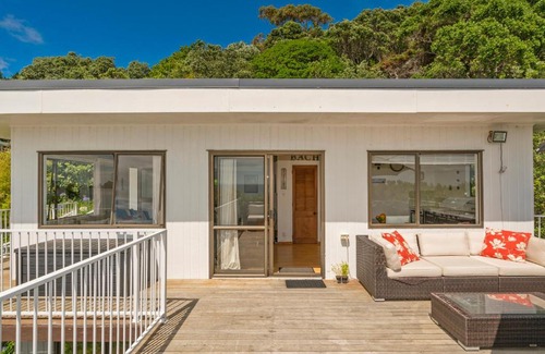 Opito Bay House | Double the Beach - Opito Bay Holiday Home