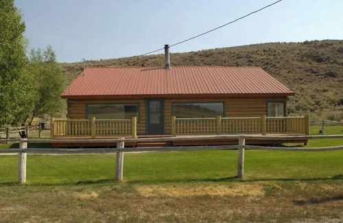 Blaine County Apartment | Double Twin Private Room with Bathroom
