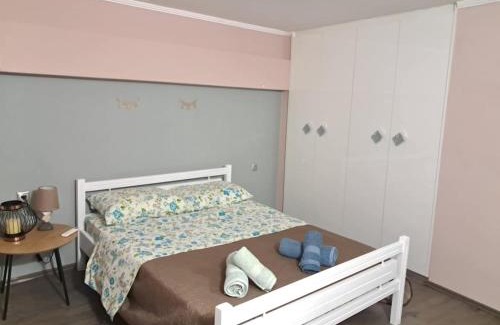 Pyrgos Apartment | Double-V apartment