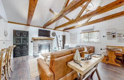 Idyllwild House | Double View Lodge