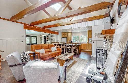 Idyllwild House | Double View Lodge