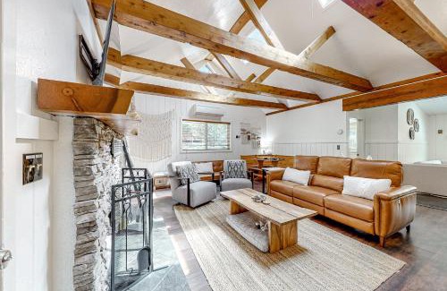 Idyllwild House | Double View Lodge