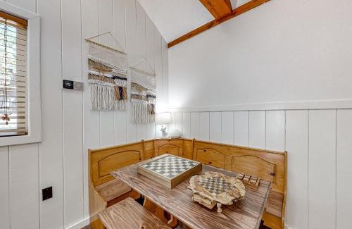 Idyllwild House | Double View Lodge