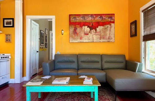 Bisbee Cottage | Doublejack Guesthouse - a vacation rental in Historic Old Bisbee
