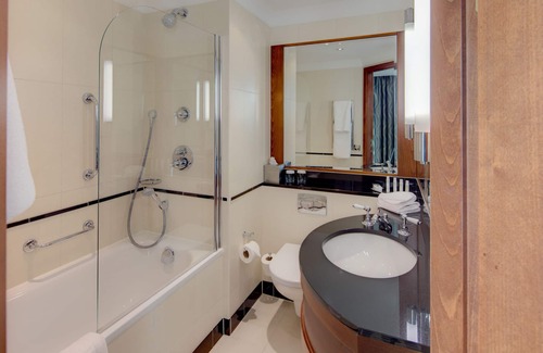Crawcrook Hotel | DoubleTree by Hilton Hotel Newcastle International Airport