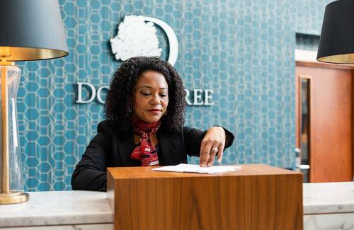 Crawcrook Hotel | DoubleTree by Hilton Hotel Newcastle International Airport