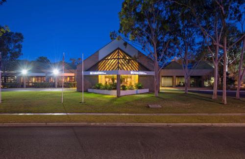 Desert Springs Hotel | DoubleTree by Hilton Alice Springs