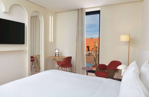 Ben Guerir Hotel | Doubletree By Hilton Ben Guerir Hotel & Residences