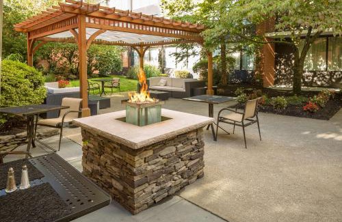 Andover Hotel | DoubleTree by Hilton Boston-Andover
