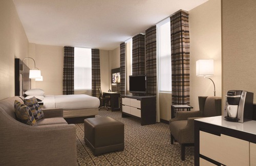 Chinatown Hotel | DoubleTree by Hilton Boston - Downtown