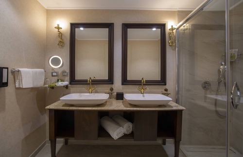 Gaziantep Hotel | DoubleTree by Hilton Gaziantep