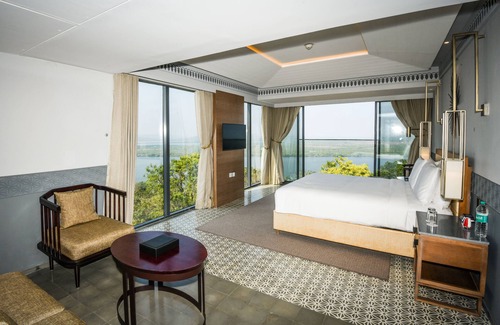 Chimbel Resort | DoubleTree by Hilton Goa-Panaji