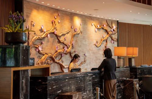 Guangzhou Science City Hotel | DoubleTree by Hilton Guangzhou Science City-Free Shuttle Bus Service During Canton Fair Period