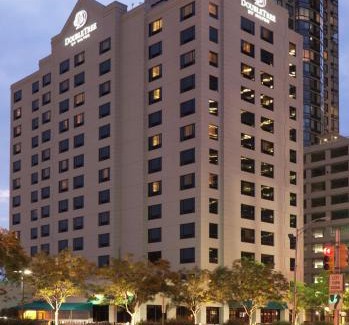 Hudson Exchange Hotel | DoubleTree by Hilton Hotel & Suites Jersey City