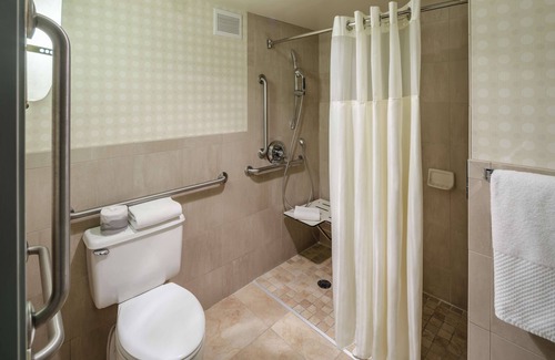 Northeast Park Hill Hotel | DoubleTree by Hilton Hotel Denver
