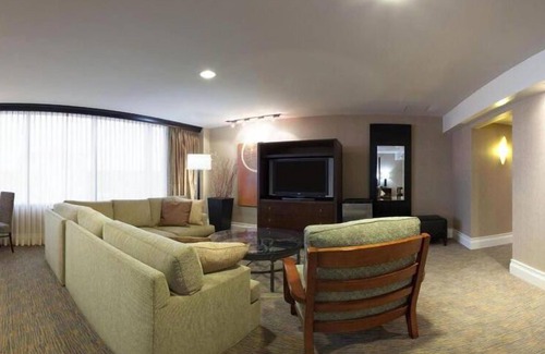 North Park Hotel | DoubleTree by Hilton Hotel Billings