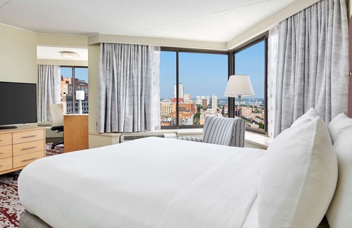 Gayborhood Hotel | DoubleTree by Hilton Philadelphia Center City