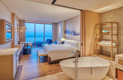 Chengqu District Resort | DoubleTree by Hilton Shanwei